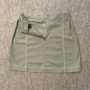 Wild Fable sage mini skirt size 6
